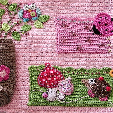 Návod na háčkovaný kapsář