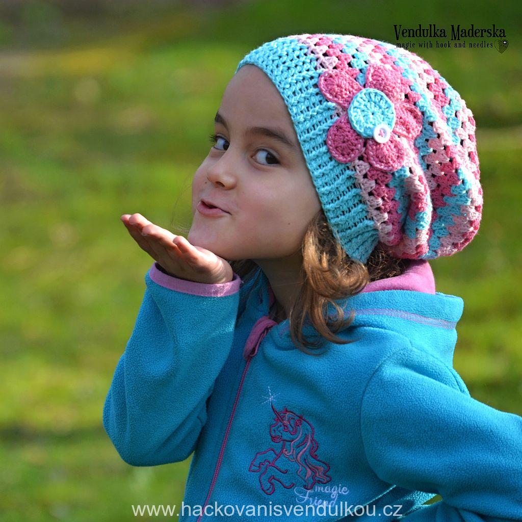 Háčkovaná čepice - květinka ¦ návod na háčkování