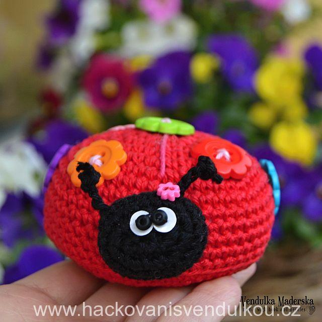 Návod na háčkovanou berušku