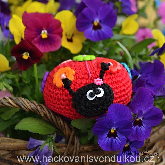 Návod na háčkovanou berušku